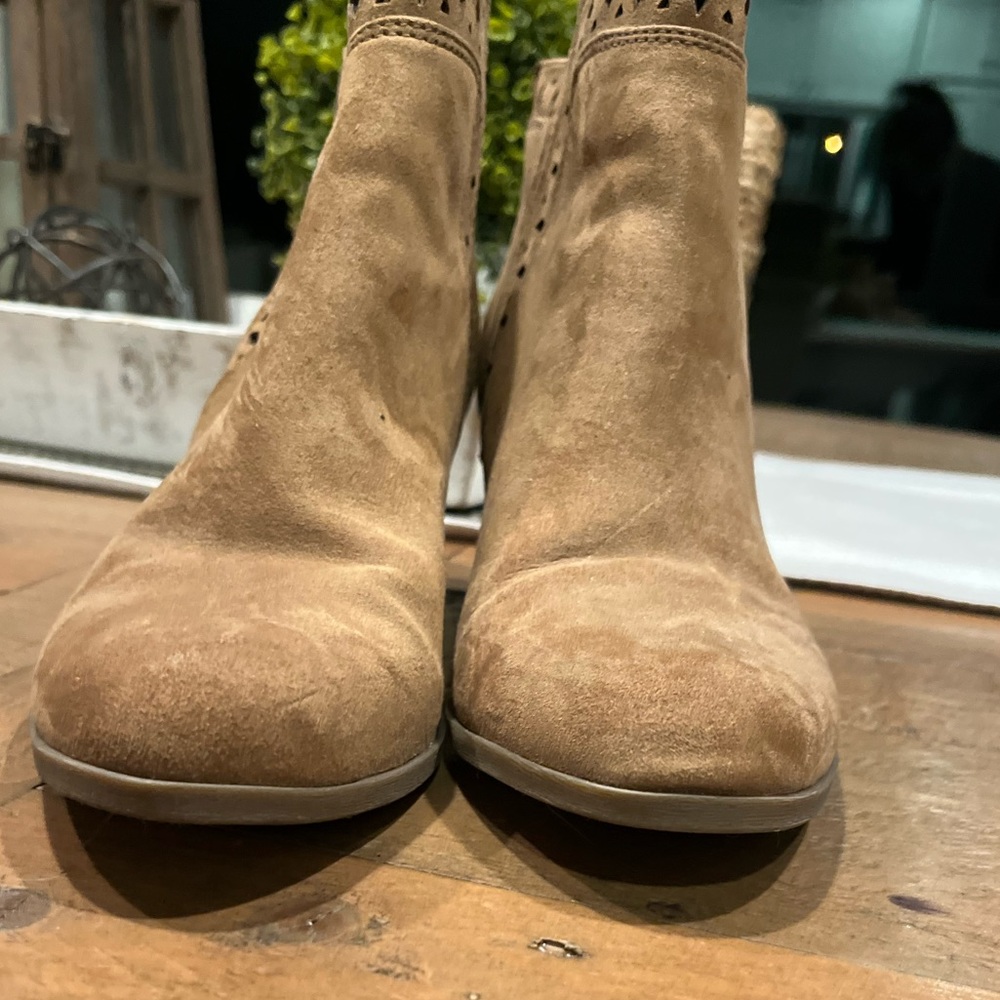 Indigo Rd Ankle Boots - Picture 2 of 6